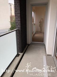94区ivry sur seine(刚落成新房) 45平一房一厅独立公寓1090 €/月