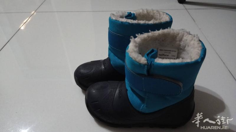 幼儿雪地鞋chaussure après ski。超低价转让