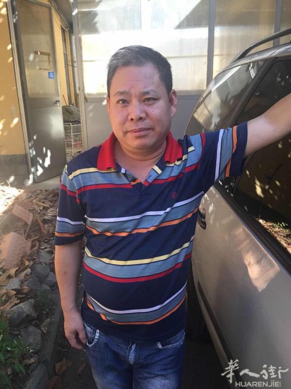 女士们请主意这个文成人流氓，看清楚照片就是他，他是