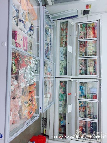 2个大冰箱出售