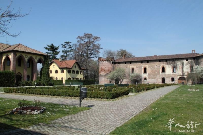 极好LOFT房出售 城市: ROZZANO
