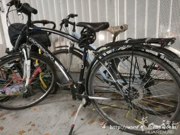 旧自行车出售