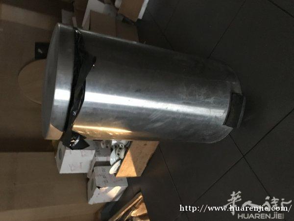 出售二手八成新餐馆设备