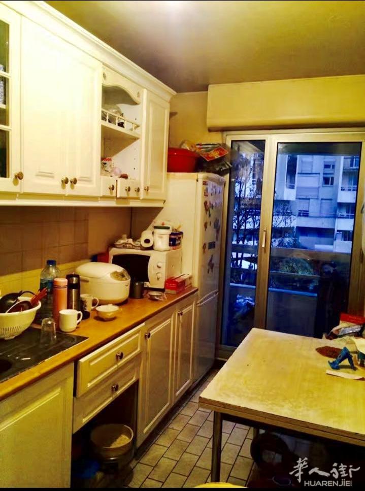 19区 Crimée 地铁7号，1房间 1厅，50平方