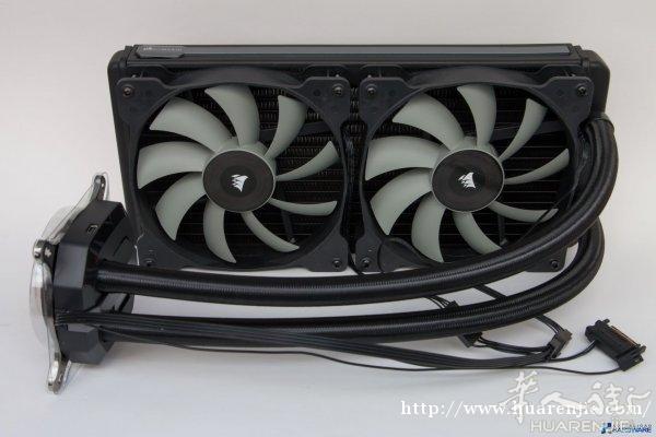 高端cpu水冷散热器 海盗船h115i rgb灯光
