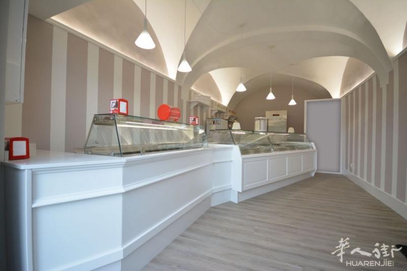 安科纳Sirolo(锡罗洛)手工冰激凌店转让