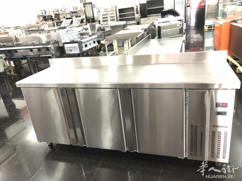 日餐工作台冰箱全新到货 做工精细价格低廉多年餐饮设备经验绝无质量问题 欢迎各位老板咨询636552520