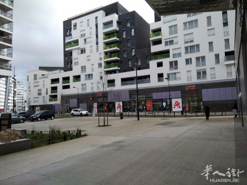 94-ivry sure seine 地铁5分钟新建房65平米二房一厅出租1200欧