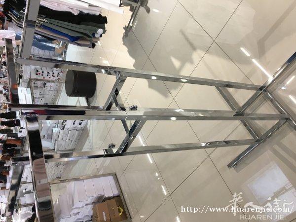 出售货架 桌子 架子 模特 各种detail 用品 价格实惠 适合