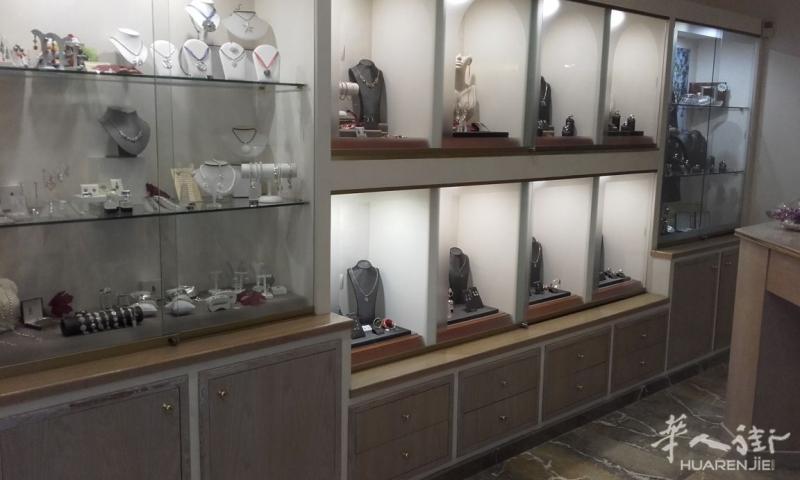 珠宝加工坊带商店