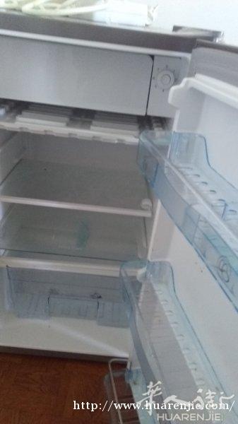出售95成新冰箱