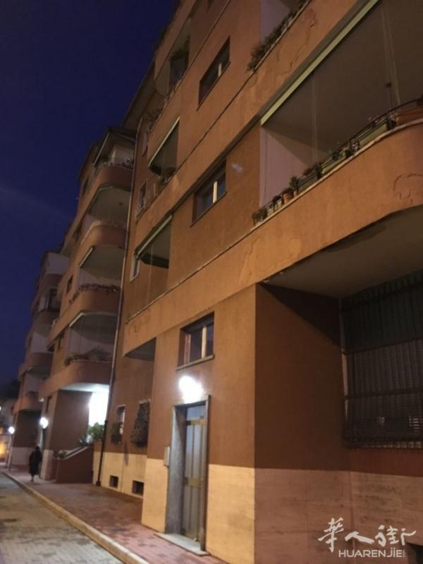 近GORLA地铁站三房住宅