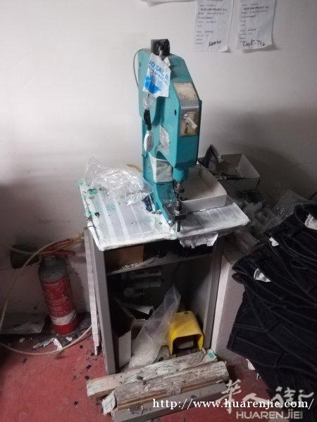 本人有多台气控打炮钉机转让