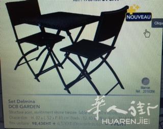 现出售多余专业用品，未开封，百分百全新。另外有双人或单人床及床垫出售，书架，书桌等家居用品