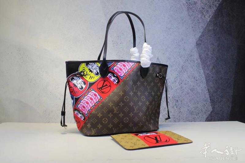 美美哒品牌箱包鞋子围巾上新中 香家 D家 H家等等