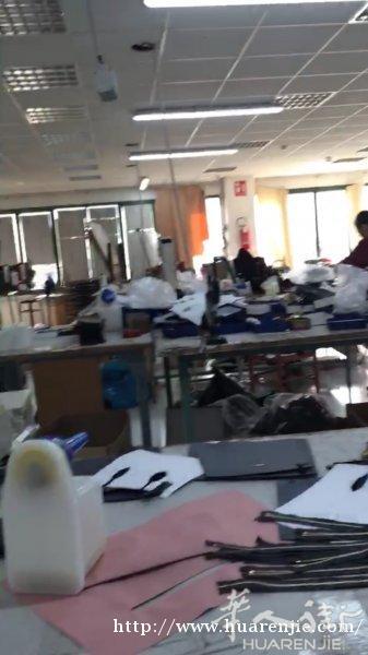 本人30岁在firenze开代工工厂想找个会意大利语的老婆做翻译