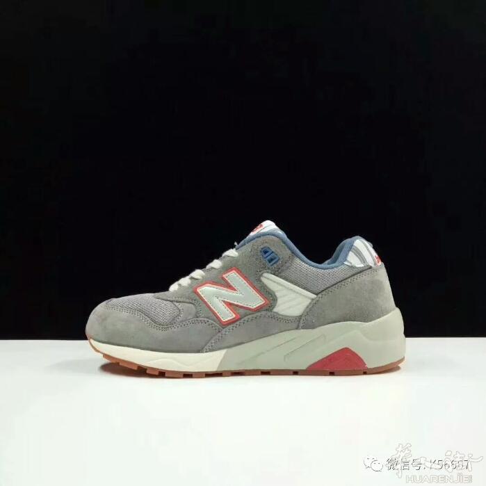 长期提供出售运动鞋。价格和品质都是优势。不要怀疑我们的价格和品质。赶快下手。批发