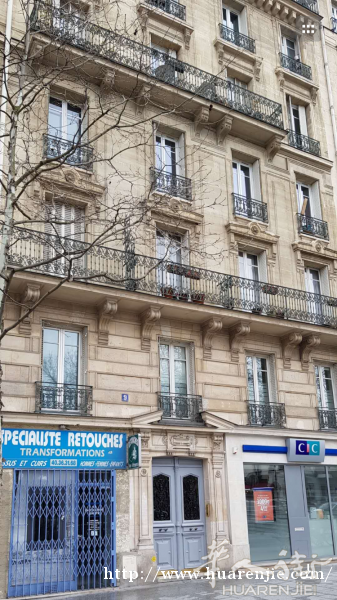19区Metro Corentin Cariou 有一房一厅出租有电梯0686734985