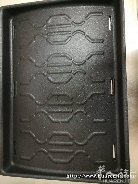 红外线烤炉专用的烤盘和烧烤纸