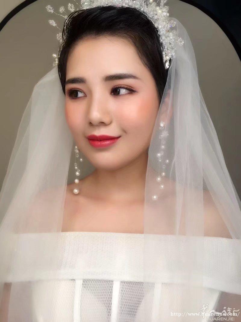 专业新娘跟妆 外景婚纱照