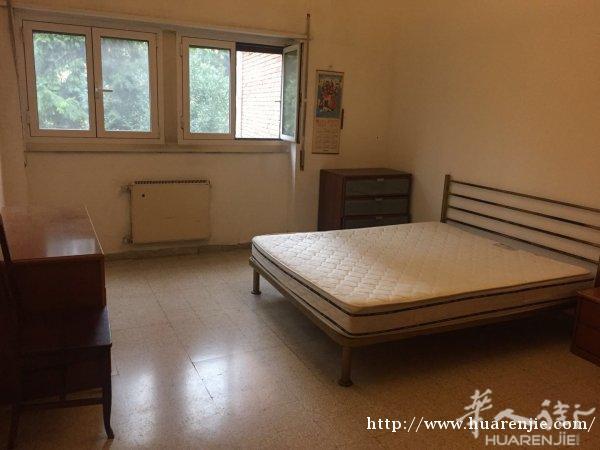米兰房间搭铺 Certosa