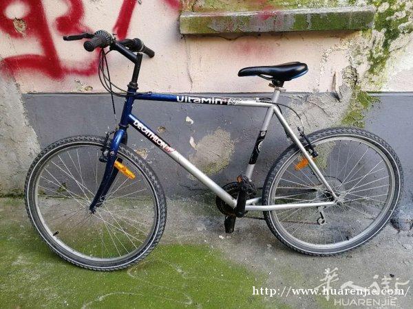 有一个九成新26型的自行车🚲便宜转让