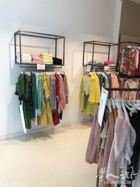 巴里最中心地段商店（近GUCCI 、ZARA店）
