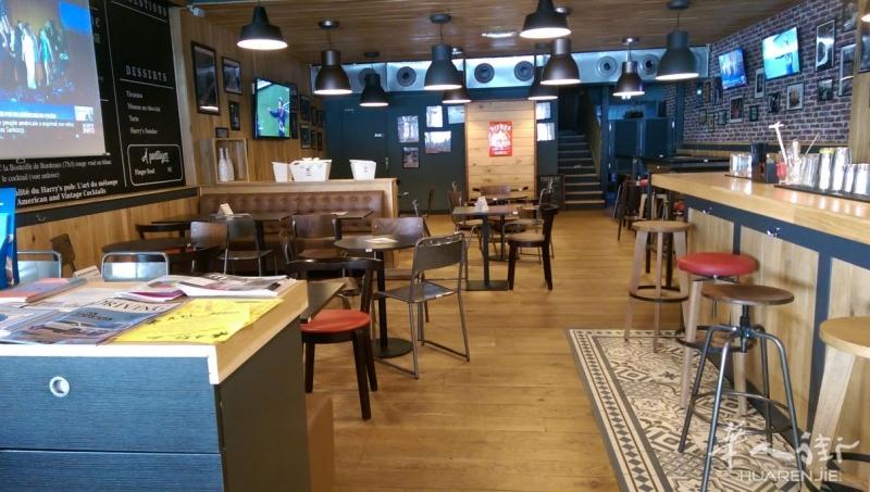 酒吧烤肉店