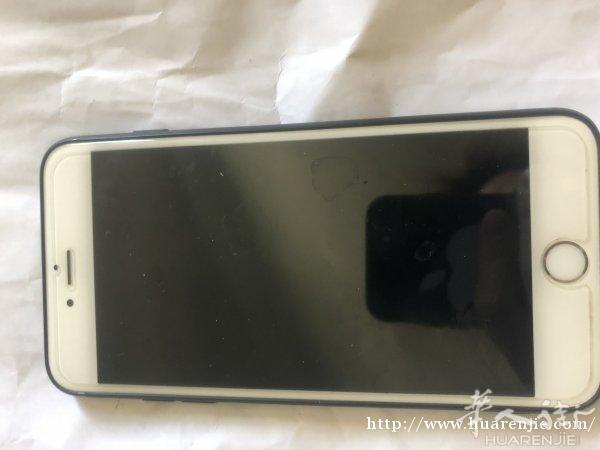 出售两部苹果手机一部6plus64go一部7plus32go