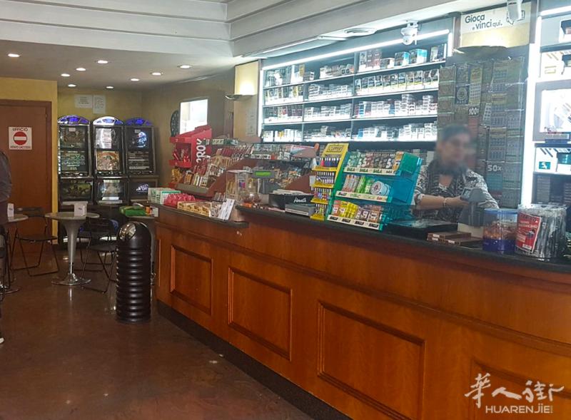 罗马 + 烟草店内服务齐全 Eur 酒吧转让