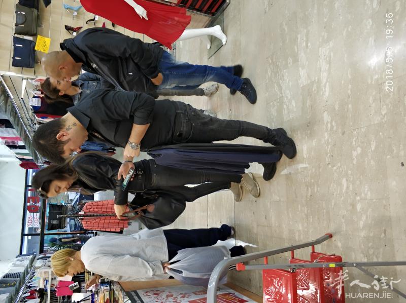 10万另有发展低价贱卖,,,,,