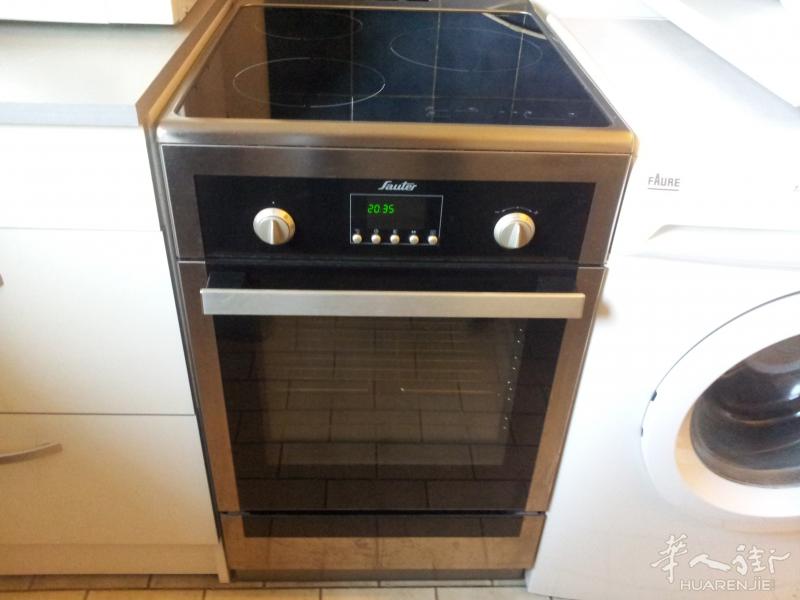 Sauter 牌电磁炉 下为烤箱 原价799欧 有发票为证 爱护使用三年 因搬家出售 请自取