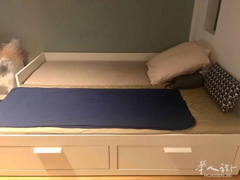 回国家具清空 坐卧两用床 书桌 椅子 置物架等