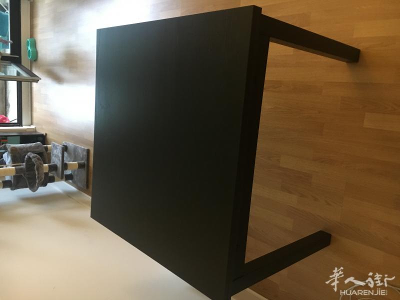 宜家可伸缩餐桌出售