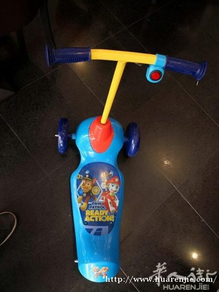 全新Trotinette 小孩小车电动