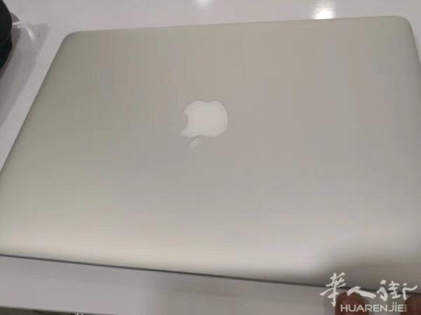 macbook air 13寸，开封版 5月买的
