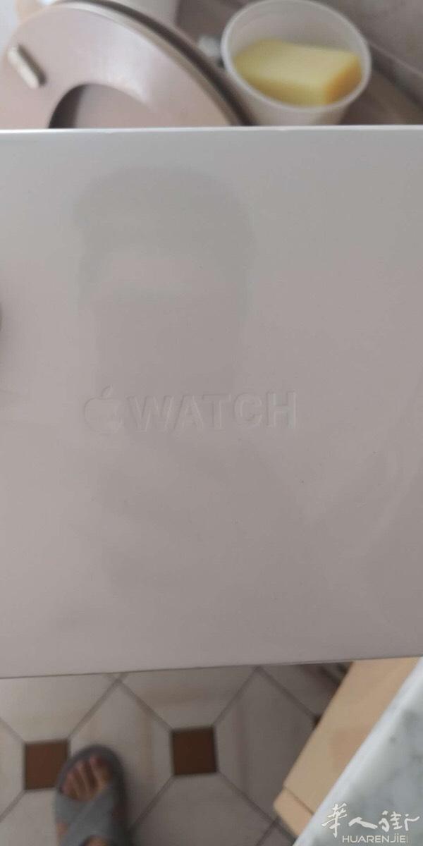 出售全新iwatch一台 38mm 
智能手表完美