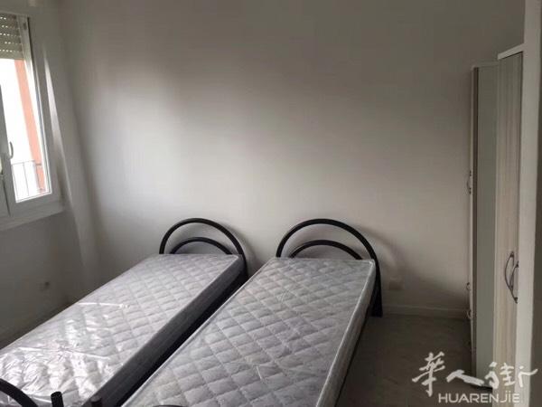 via padova 112号附近酒店式单身公寓