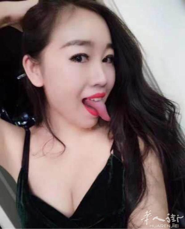 在巴黎太无聊了！有兴趣的朋友可以联系我；06460
