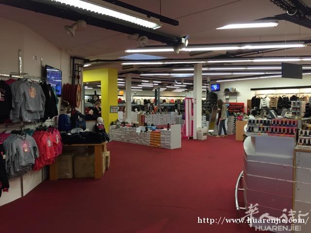 零售店和百货店