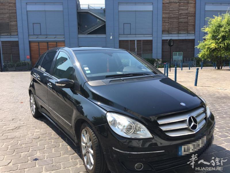 现有Mercedes Benz ClASSE B 柴油手挡，车况好，半皮座椅，现因回国出售