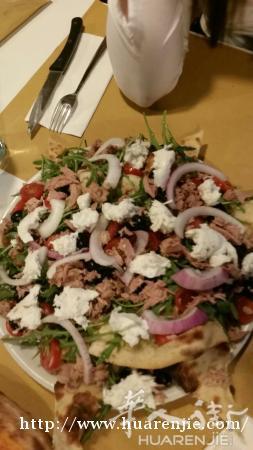 Ristorante pizzeria dentro centro commerciale