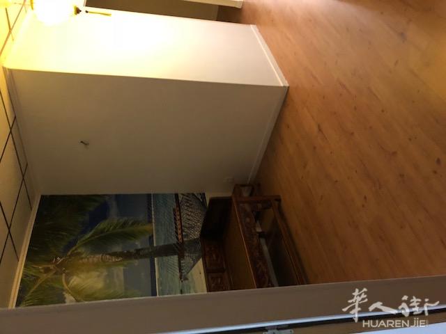生意火爆旺铺Chatelet按摩美甲老店转让