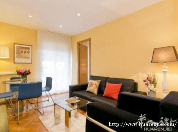 米兰，黄线Affori Centro（直达Duomo、唐人街）精致两室一厅，面积80mq，租金1100€，有空调、网络，全新装修～