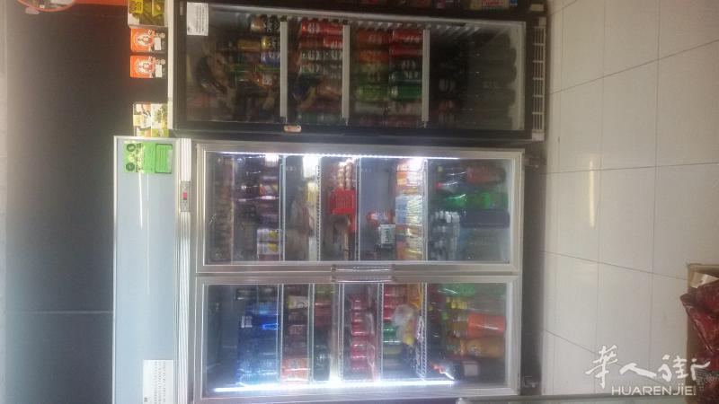 马德里北郊食品店兼百元店8月底结业