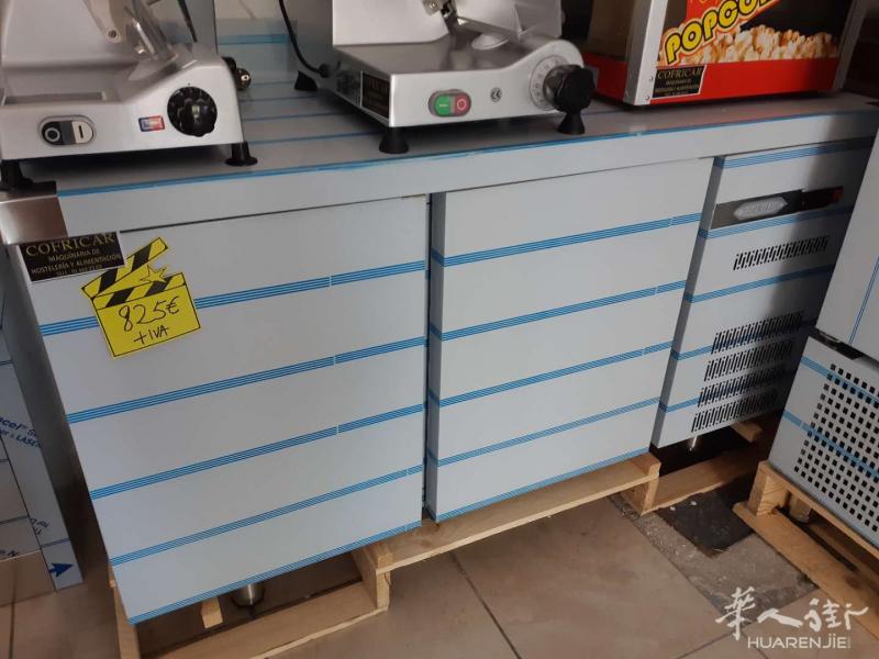 全新工作台冰箱