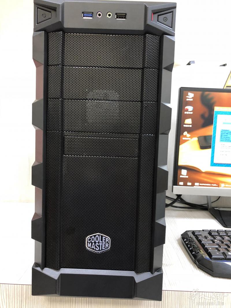 罗马网吧结业 吃鸡电脑450欧 全流畅