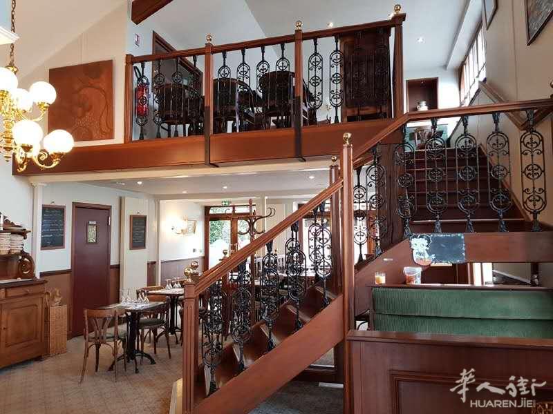 法国餐馆转让 连墙出售 Vente Fonds et Murs Bar Brasserie