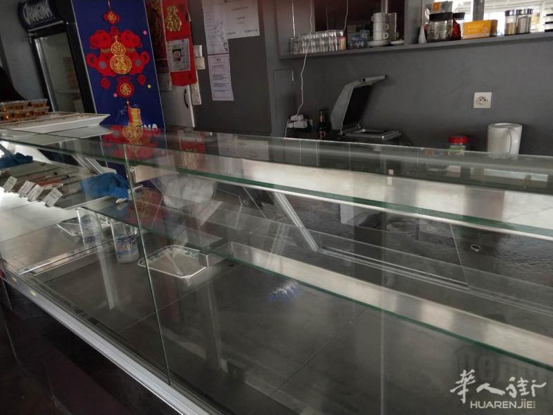 外卖店的柜子出售