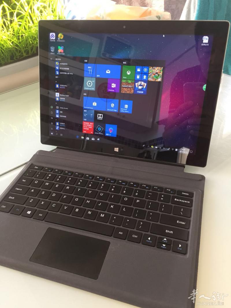 voyo平板电脑，触摸屏，win10系统分离式键盘